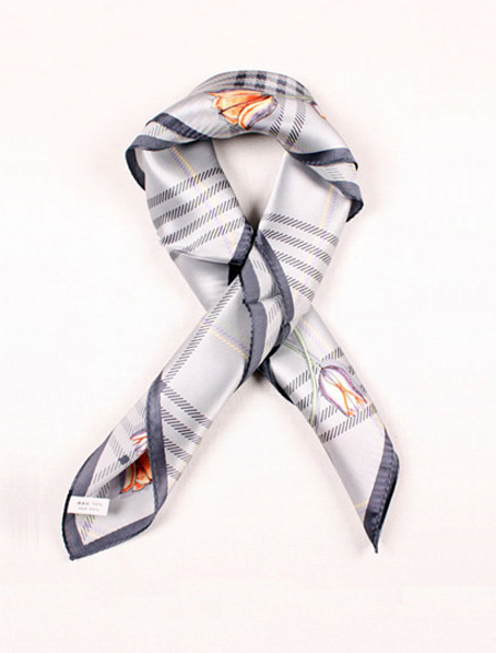 重庆真丝方巾定织厂家,品牌丝巾设计制作公司