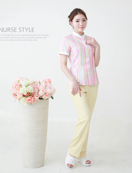石家庄定做女款分体护士服,儿科门诊护士服订制厂家